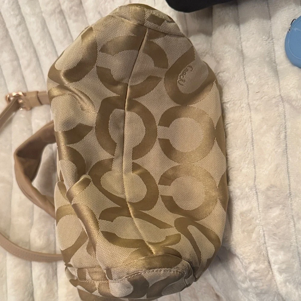 Coach handbags Set of 2 - Picture 11 of 14